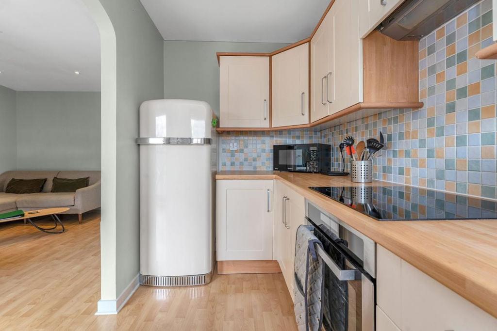 Guestready - Peaceful Retreat In Leith Apartment Единбург Екстериор снимка